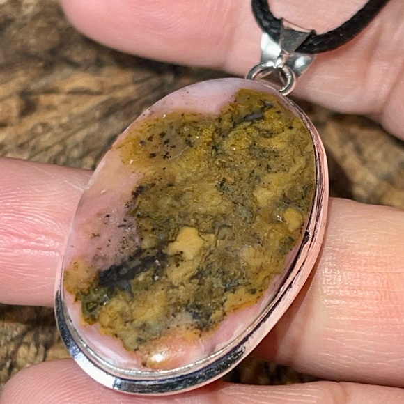 Beautiful Pino & Brown Peruvian Opal Pendant 2” - Picture 10 of 12